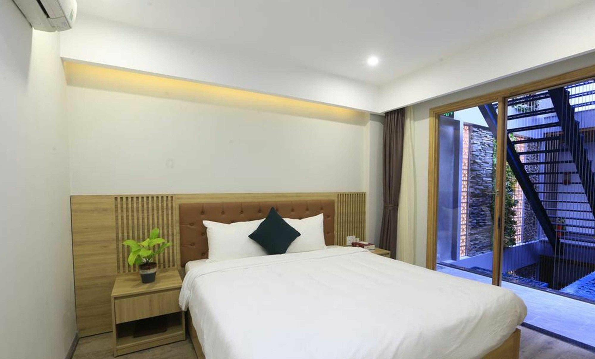 דה נאנג Zoneland Apartments - Lahome Beach Villa מראה חיצוני תמונה